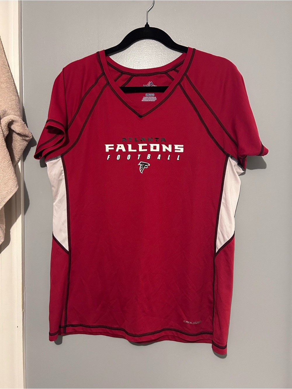 Majestic Red Atlanta Falcons Jersey-Style Tee with White Panels